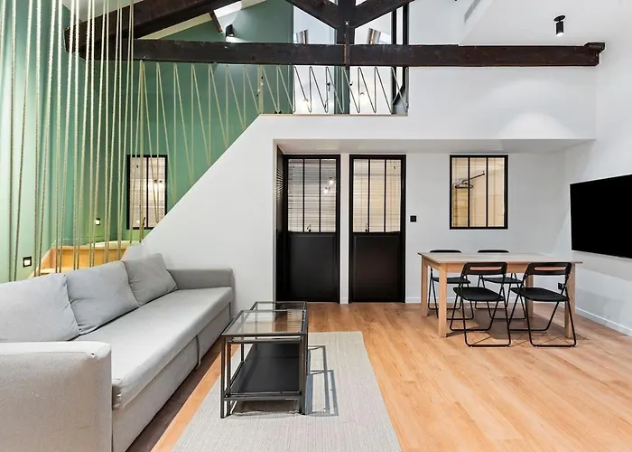 Loft Spacieux Pour 10 Personnes Avec Terrasse