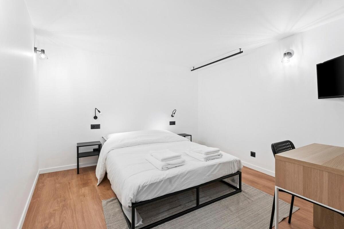 Loft Spacieux Pour 10 Personnes Avec Terrasse * Nice